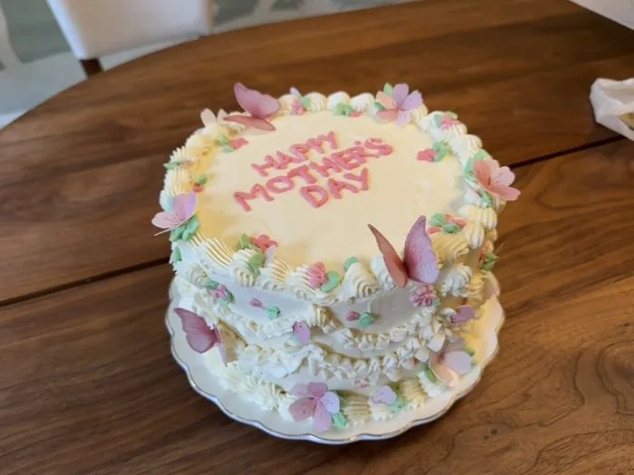 Buttercream cake